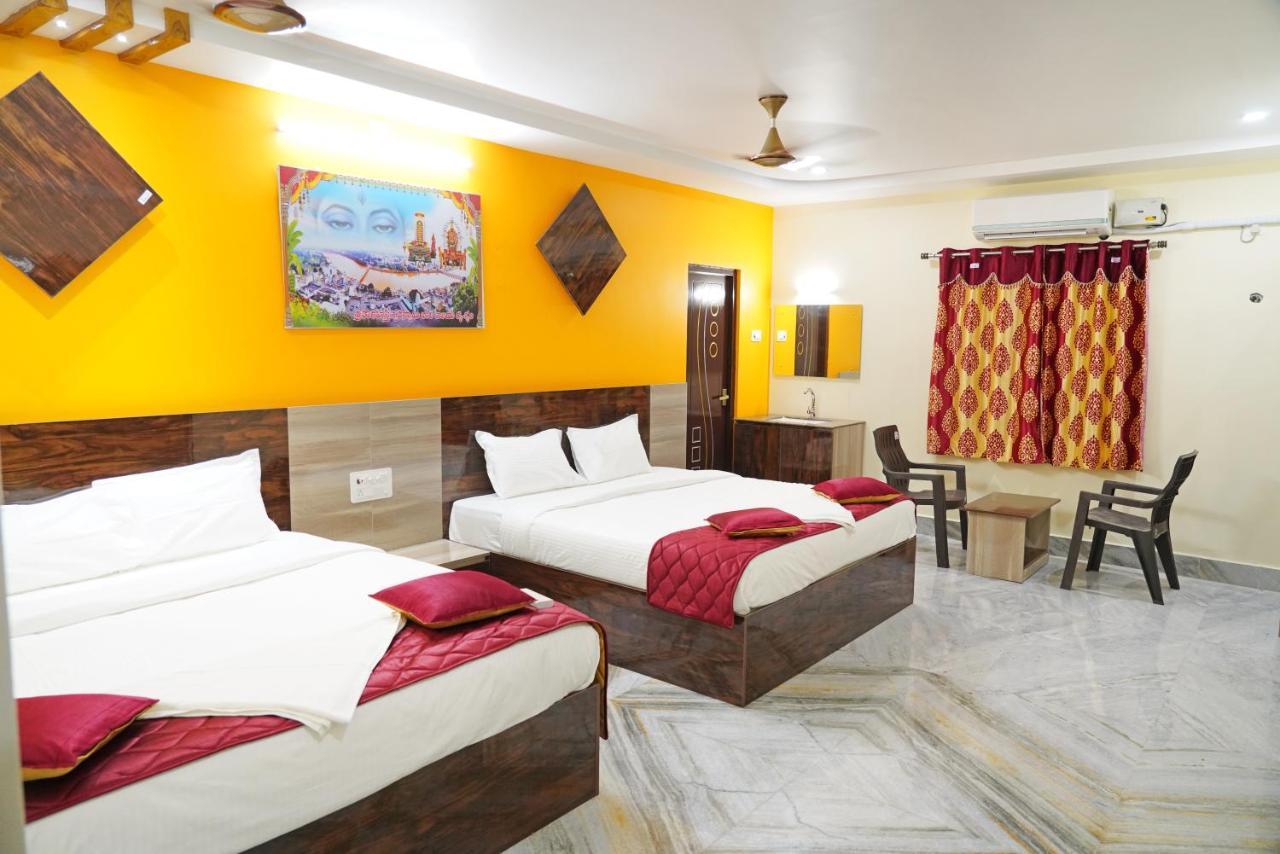 Devansh Bhanu Residency Dbr Калахасти Экстерьер фото