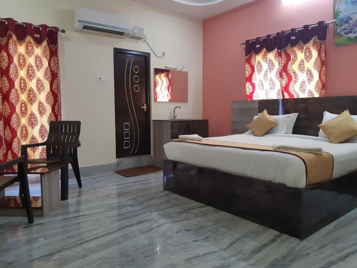 Devansh Bhanu Residency Dbr Калахасти Экстерьер фото