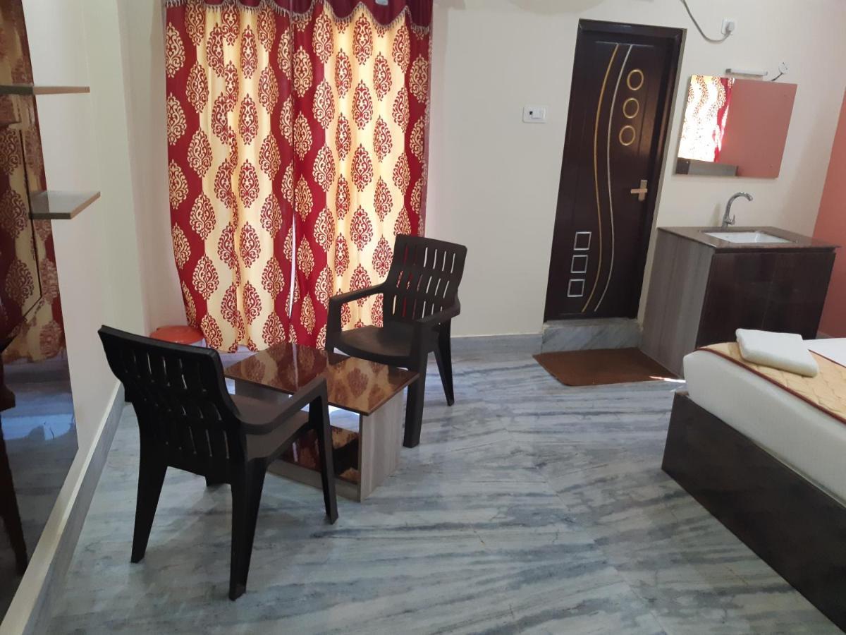 Devansh Bhanu Residency Dbr Калахасти Экстерьер фото